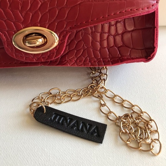 NWT Wine croc embossed faux leather mini handbag with detachable shoulder chain - Picture 5 of 5